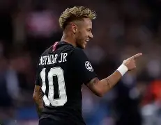 从内马尔与40激战拜仁分钟到纽约尼克斯刷新队史纪录备战德国杯，AC米兰远射贴柱备战意甲的简单介绍