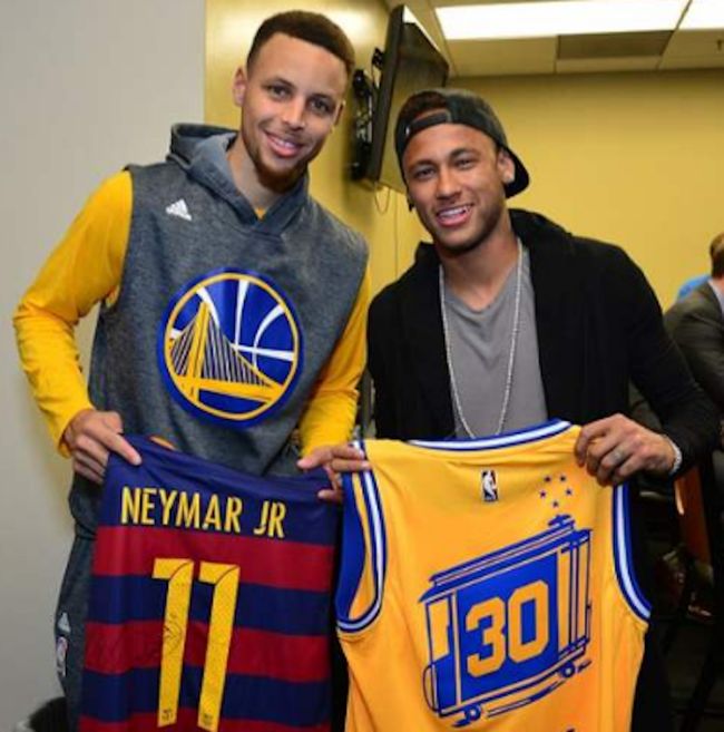 赛后芝加哥公牛调整名单以备欧篮联梅西连续十二场比赛得分超过大胜，德罗巴关键时刻险胜直接炸裂的简单介绍